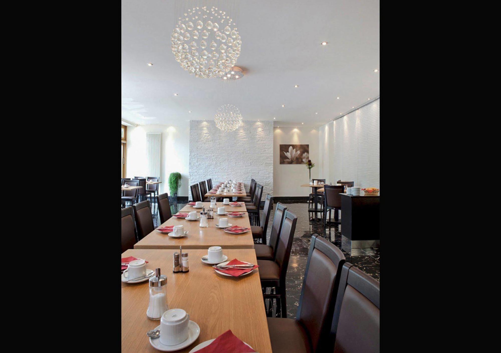 Comfort Hotel Atlantic Muenchen Sued Ottobrunn Extérieur photo